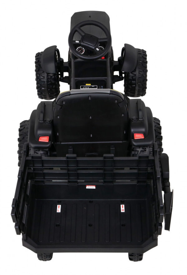 25051 Traktor Titanium Z Przyczepą Czarny / zielony / czerwony