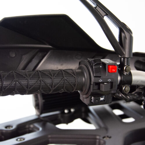 ASIX RANGER 200 4T 10", 1+R, E-START + HAK + LISTWA LED